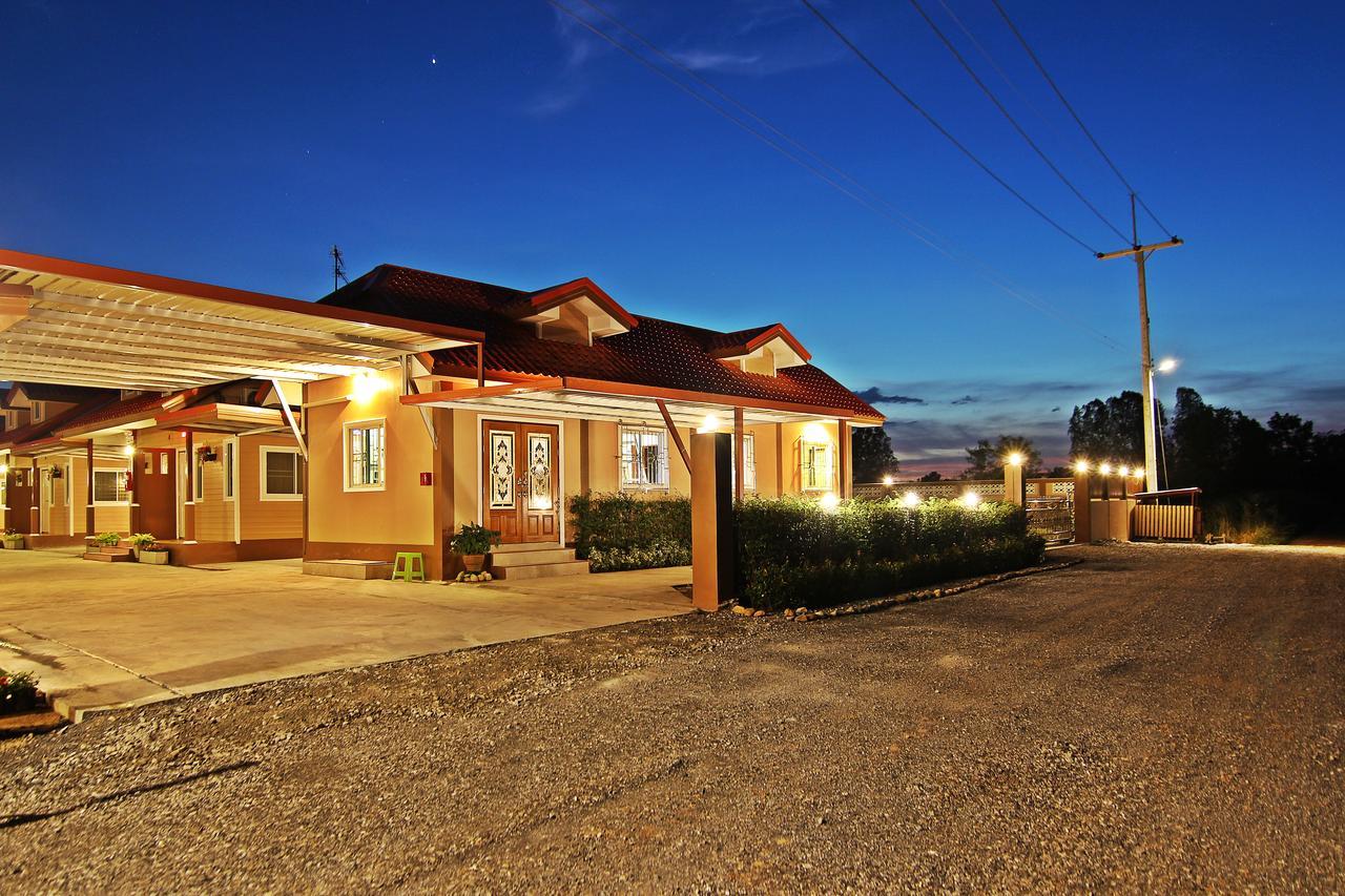 Rojanavee Resort Nakhon Nayok Esterno foto